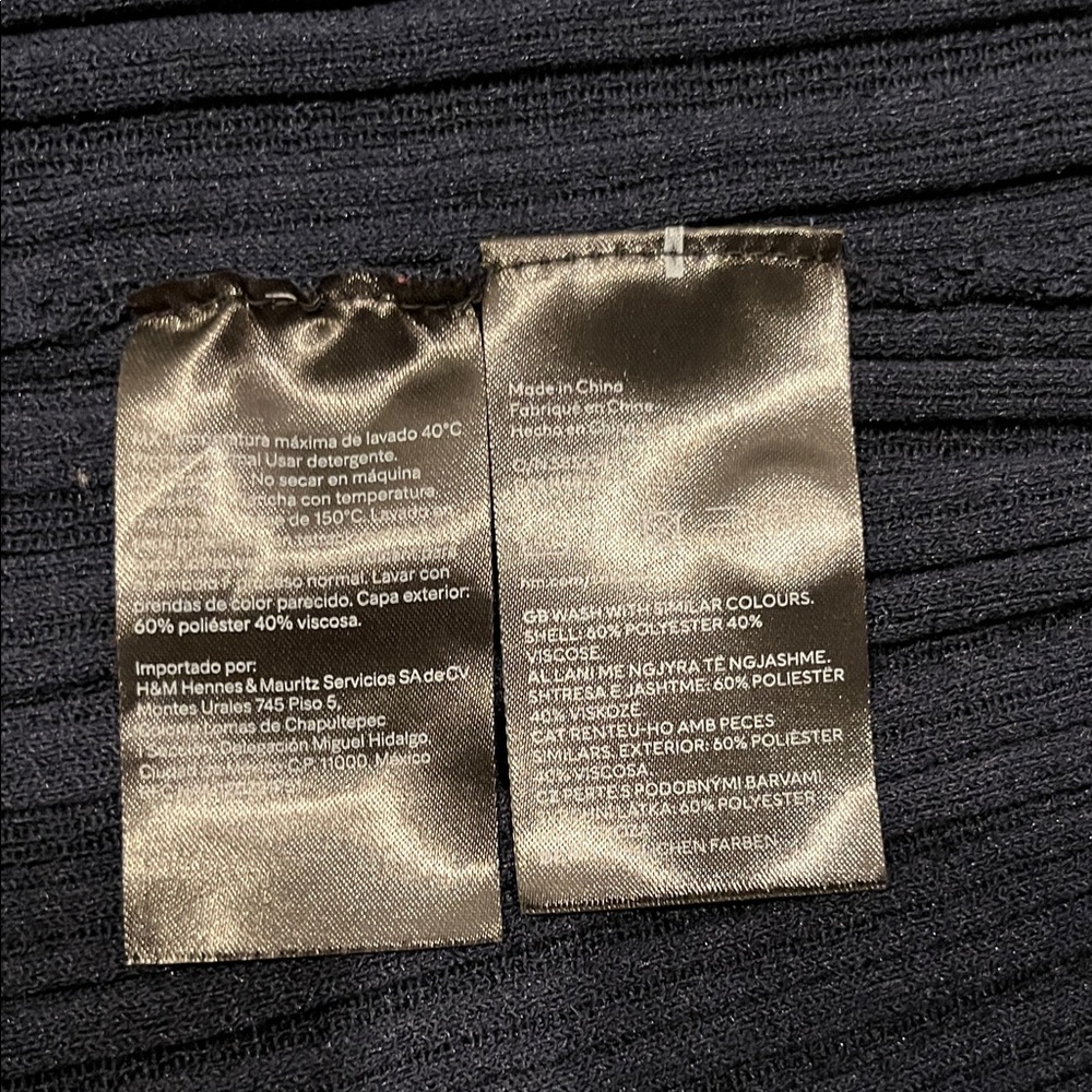 H&M Navy Ribbed Button-Up cardigan - Picture 4 of 5